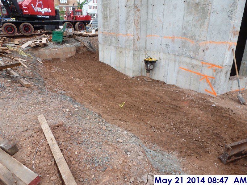 Backfilling and compacting around Elev. 7-Stair -4,5 Facing North-West (800x600)